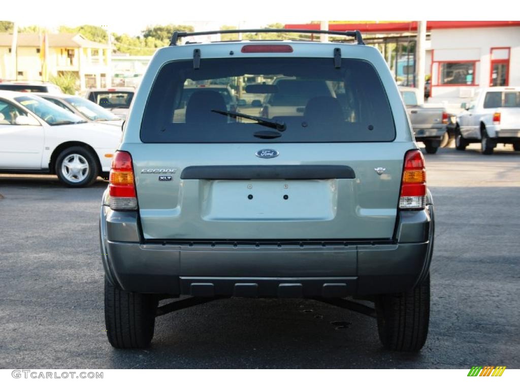 2006 Escape XLT V6 - Titanium Green Metallic / Medium/Dark Pebble photo #10