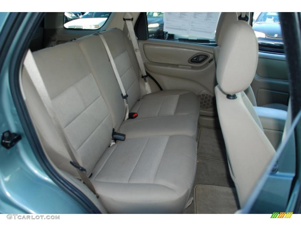 2006 Escape XLT V6 - Titanium Green Metallic / Medium/Dark Pebble photo #24