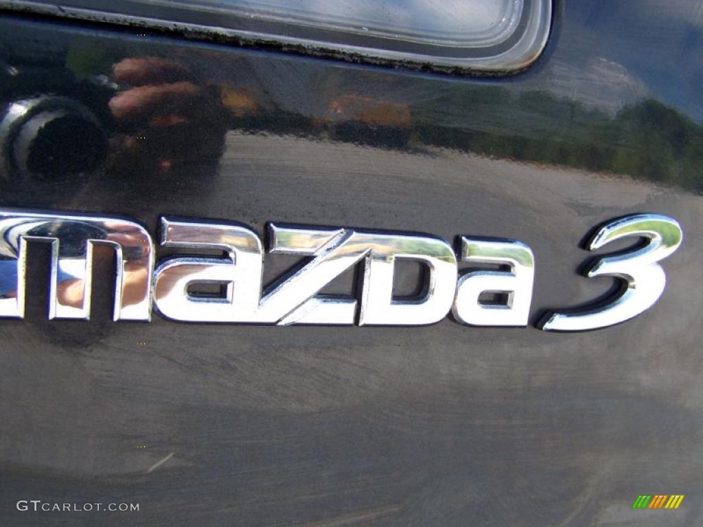 2005 MAZDA3 s Sedan - Black Mica / Black photo #10