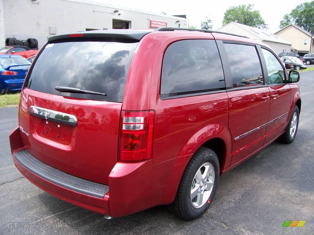 2008 Grand Caravan SXT - Inferno Red Crystal Pearl / Medium Slate Gray/Light Shale photo #2