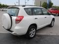 Super White - RAV4 I4 Photo No. 5