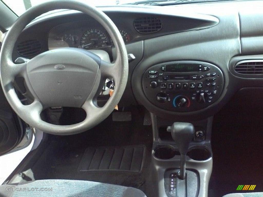 2001 Escort ZX2 Coupe - Silver Frost Metallic / Dark Charcoal photo #5