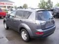 2007 Graphite Gray Pearl Mitsubishi Outlander LS  photo #13