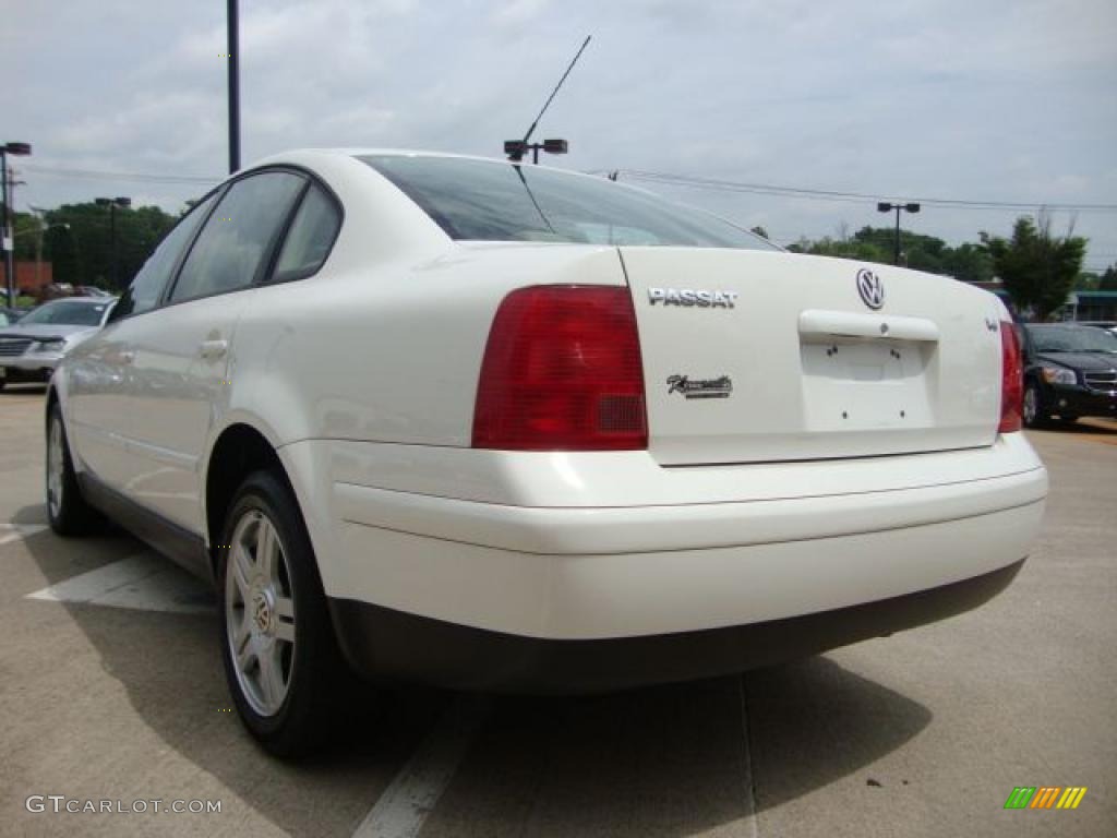 2000 Passat GLX V6 Sedan - Candy White / Beige photo #5