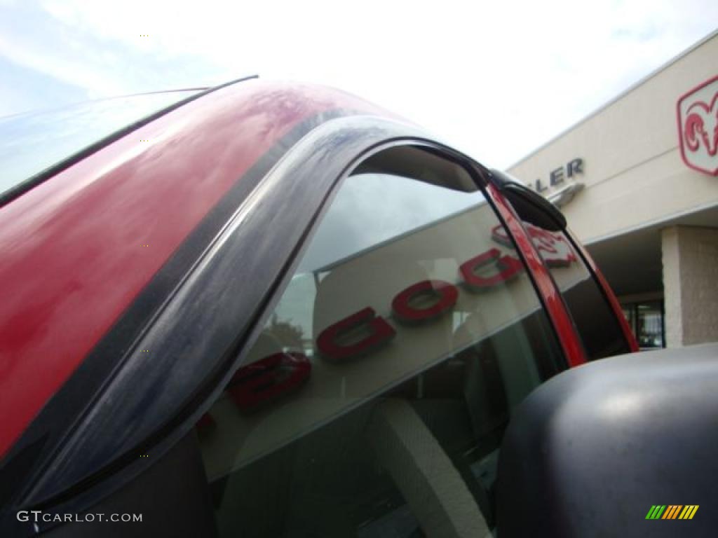2006 Ram 3500 SLT Quad Cab 4x4 - Flame Red / Medium Slate Gray photo #39