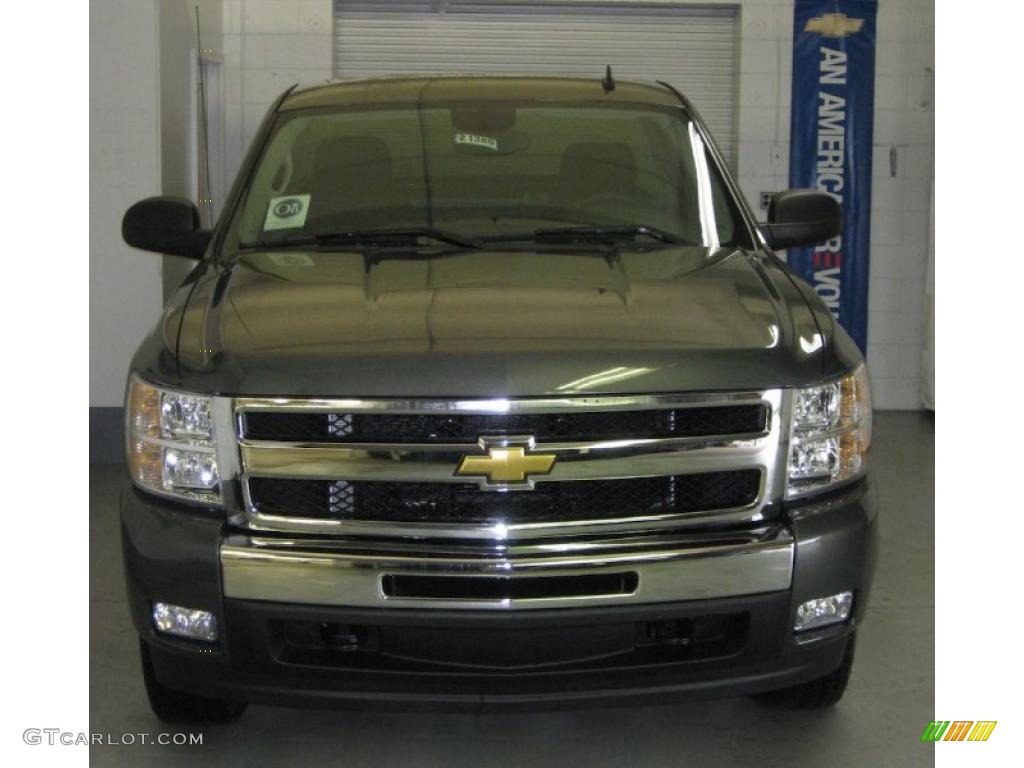 2011 Silverado 1500 LT Regular Cab 4x4 - Steel Green Metallic / Ebony photo #2