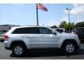 2011 Bright Silver Metallic Jeep Grand Cherokee Laredo 4x4  photo #4