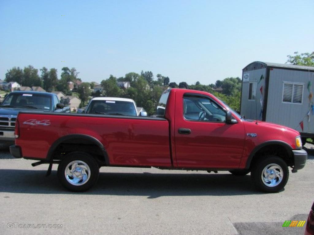 2002 F150 XL Regular Cab 4x4 - Bright Red / Medium Graphite photo #2