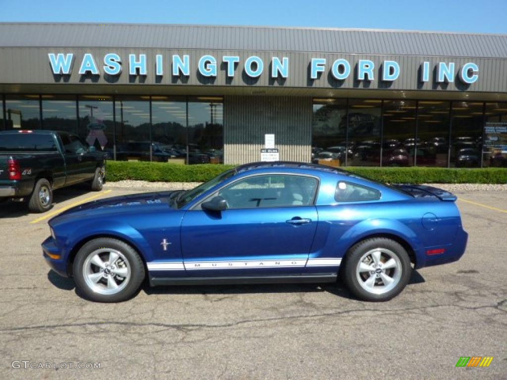 2007 Mustang V6 Deluxe Coupe - Vista Blue Metallic / Light Graphite photo #1