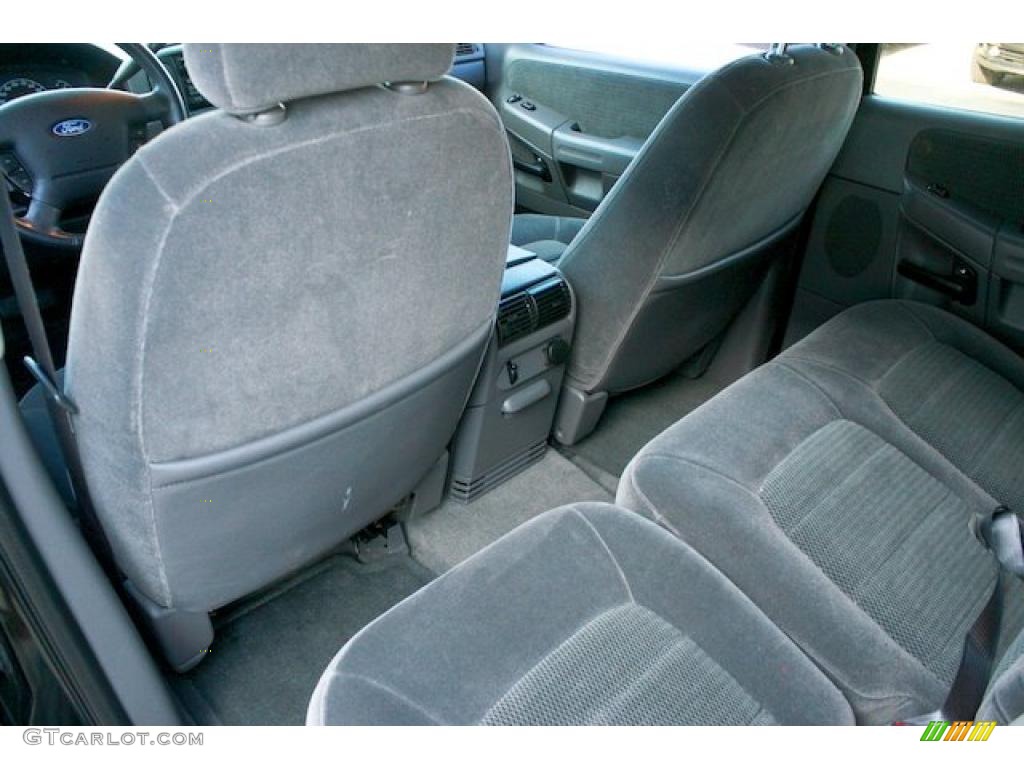 2002 Explorer XLT - Black Clearcoat / Graphite photo #22