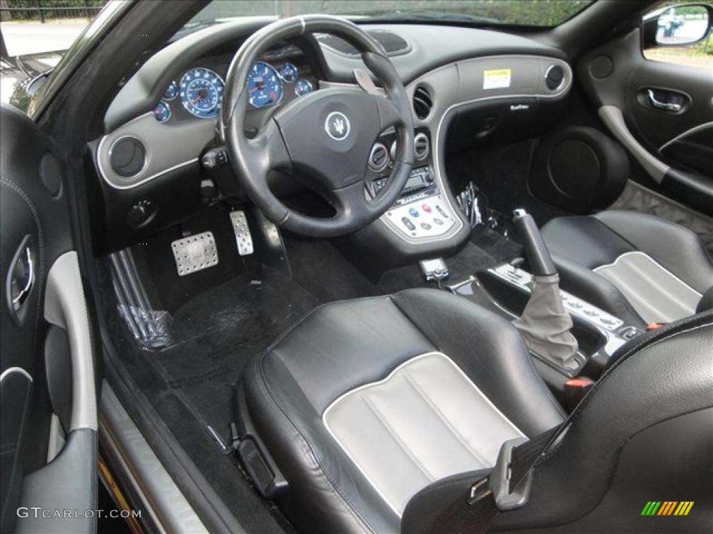 Black/Gray Interior 2006 Maserati GranSport Spyder Photo #35056523