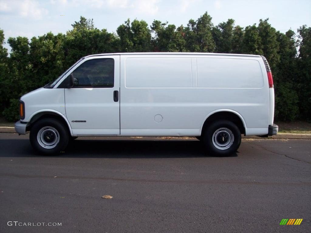 2002 Express 3500 Commercial Van - Summit White / Dark Pewter photo #6