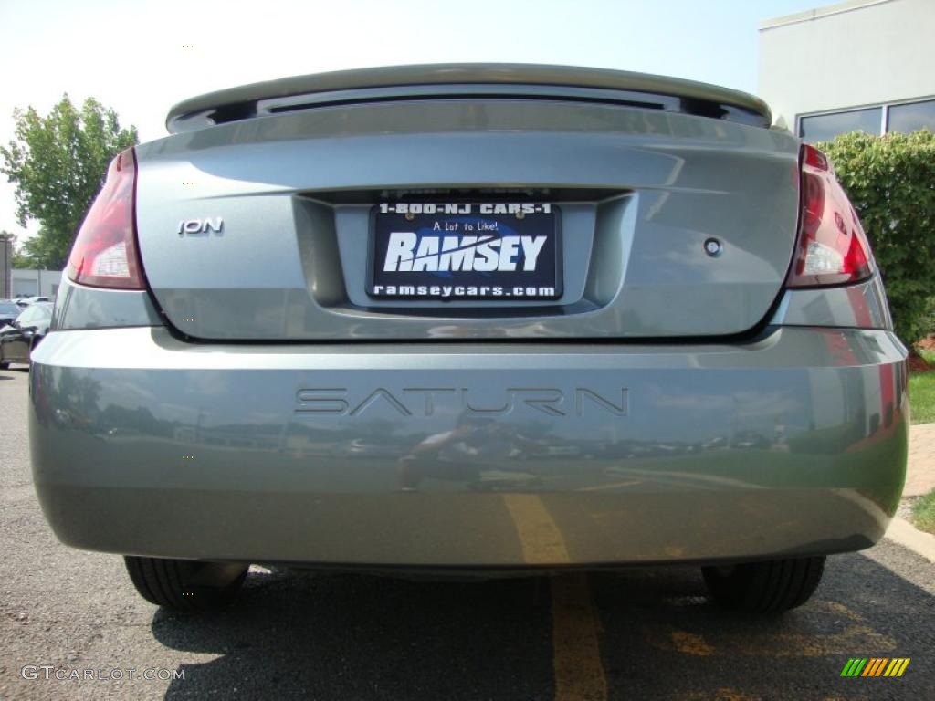 2004 ION 3 Sedan - Storm Grey / Grey photo #14