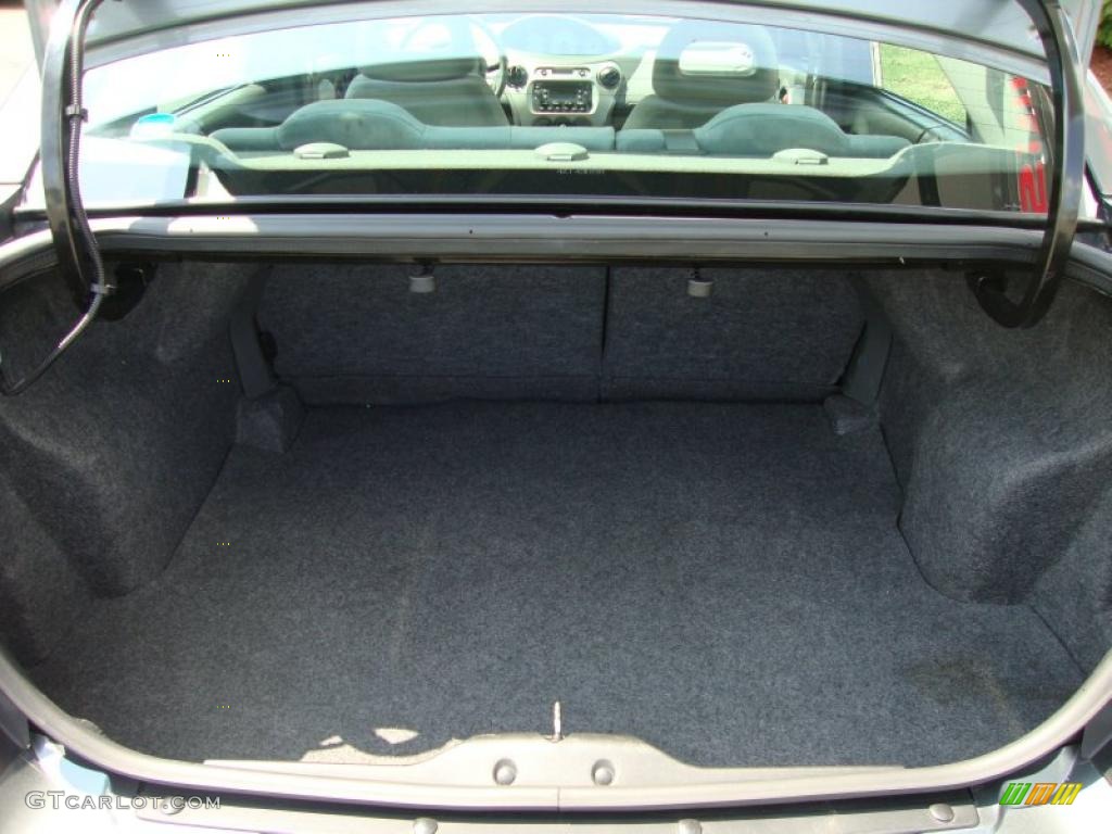2004 ION 3 Sedan - Storm Grey / Grey photo #23
