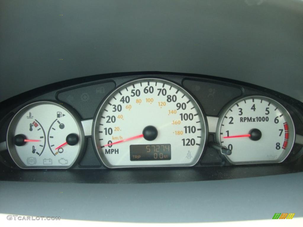 2004 ION 3 Sedan - Storm Grey / Grey photo #33