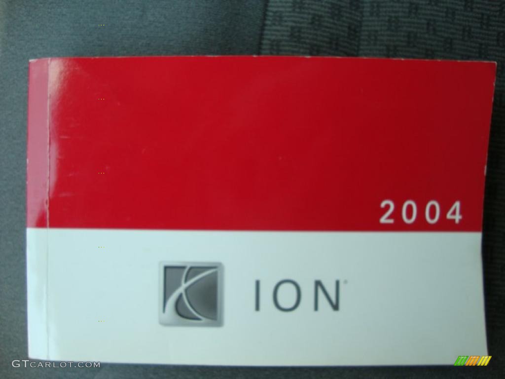 2004 ION 3 Sedan - Storm Grey / Grey photo #40