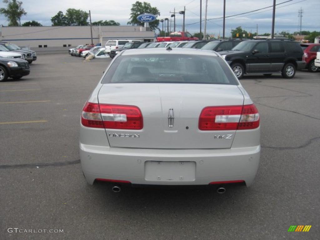 2008 MKZ Sedan - Dune Pearl Metallic / Dark Charcoal photo #4