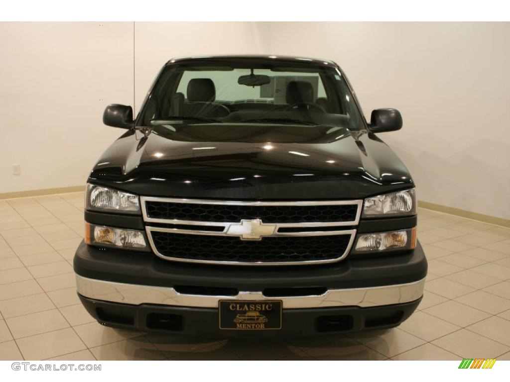 2007 Silverado 1500 Classic Work Truck Regular Cab - Black / Dark Charcoal photo #2