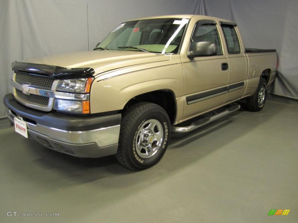 2004 Silverado 1500 LS Extended Cab 4x4 - Sandstone Metallic / Tan photo #1