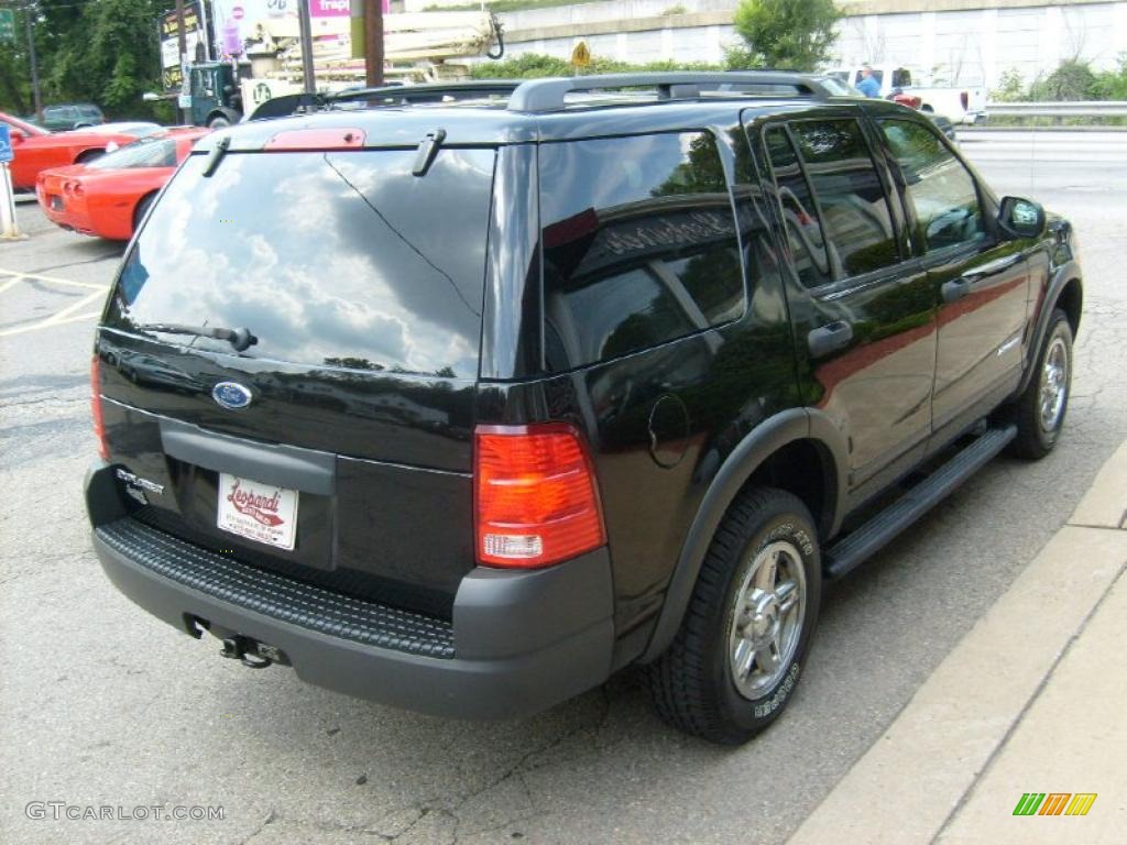 2004 Explorer XLS 4x4 - Black / Graphite photo #5