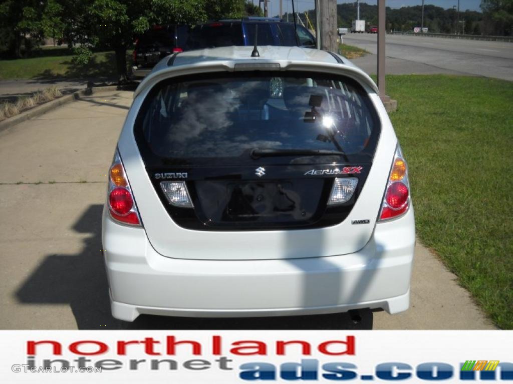 2006 Aerio SX AWD Sport Wagon - White Pearl / Black photo #3