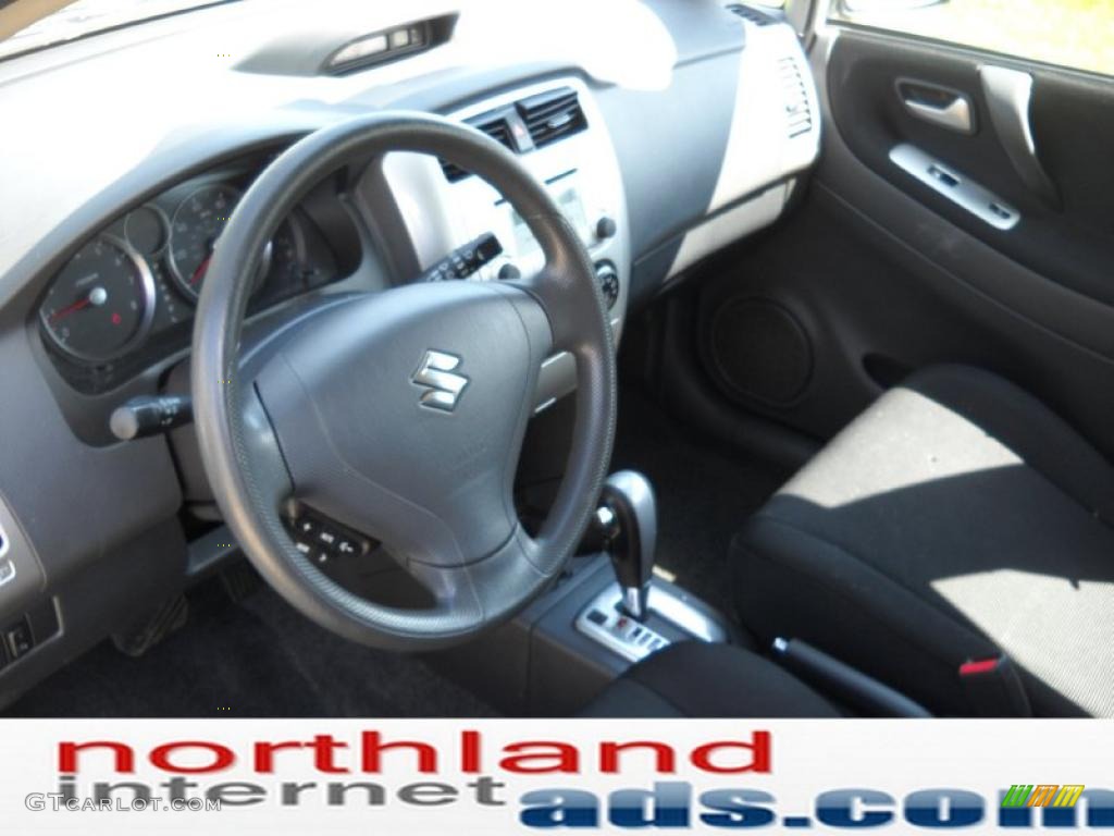 2006 Aerio SX AWD Sport Wagon - White Pearl / Black photo #7