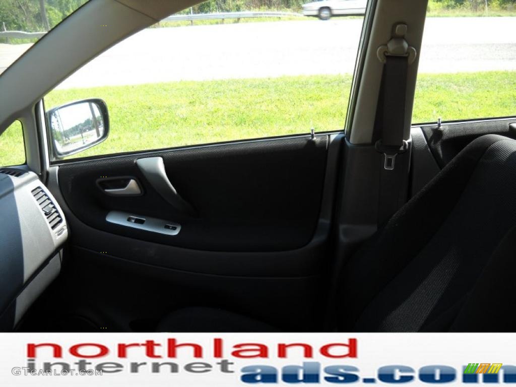 2006 Aerio SX AWD Sport Wagon - White Pearl / Black photo #8