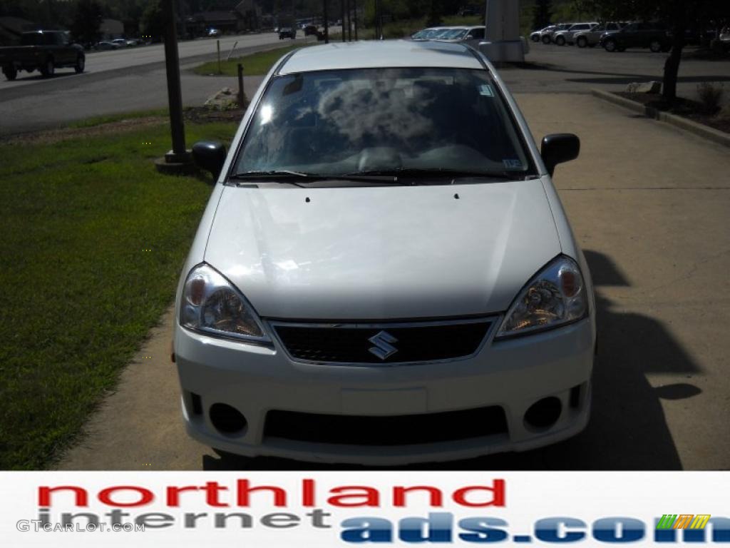 2006 Aerio SX AWD Sport Wagon - White Pearl / Black photo #14