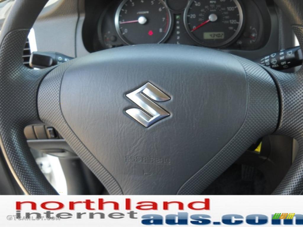 2006 Aerio SX AWD Sport Wagon - White Pearl / Black photo #19