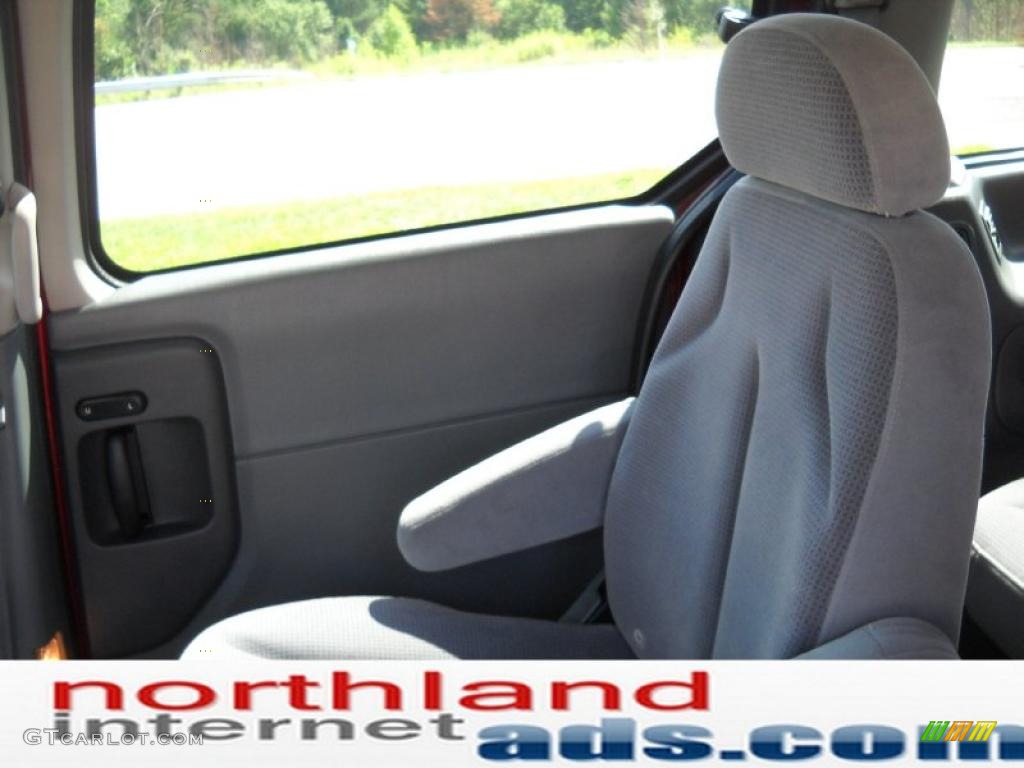2001 Villager Sport - Toreador Red Metallic / Portland Gray photo #11