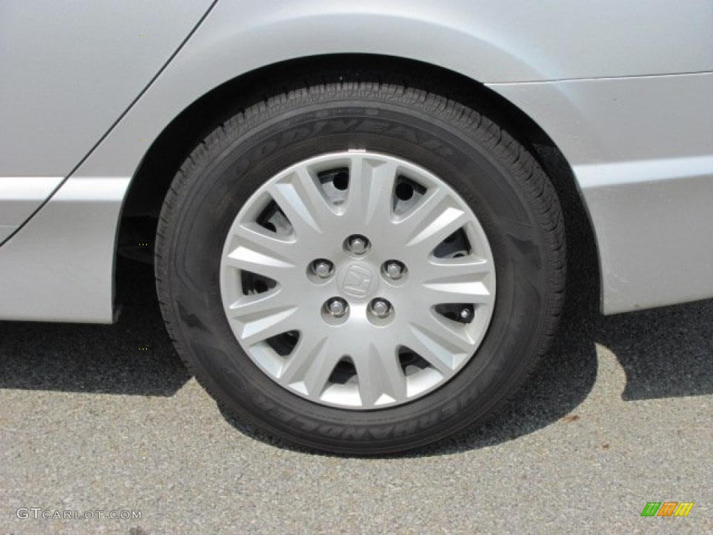 2006 Civic DX Sedan - Alabaster Silver Metallic / Gray photo #3