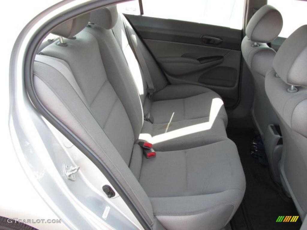 2006 Civic DX Sedan - Alabaster Silver Metallic / Gray photo #19