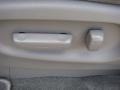 2009 Silver Pearl Metallic Honda Odyssey EX  photo #18