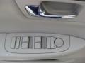 White Diamond - DTS Sedan Photo No. 22
