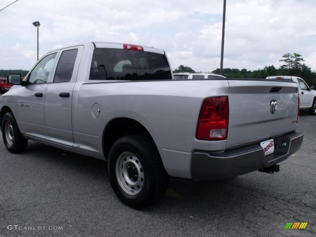 2011 Ram 1500 ST Quad Cab - Bright Silver Metallic / Dark Slate Gray/Medium Graystone photo #6