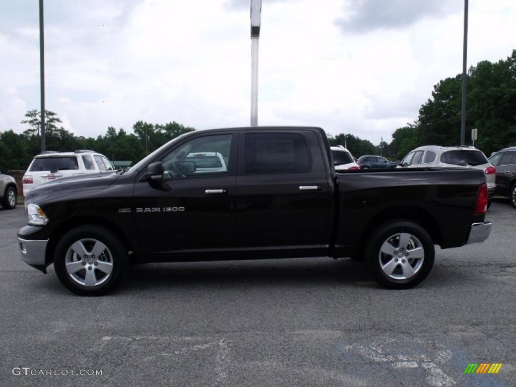 2011 Ram 1500 Big Horn Crew Cab - Rugged Brown Pearl / Light Pebble Beige/Bark Brown photo #5