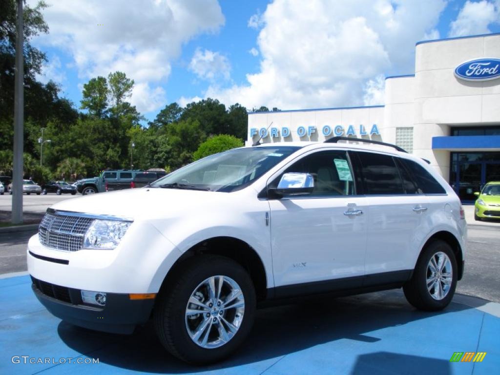 2010 MKX FWD - White Platinum Tri-Coat / Medium Light Stone photo #1