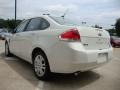 2009 White Suede Ford Focus SEL Sedan  photo #5