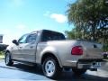 2001 Arizona Beige Metallic Ford F150 Lariat SuperCrew  photo #3