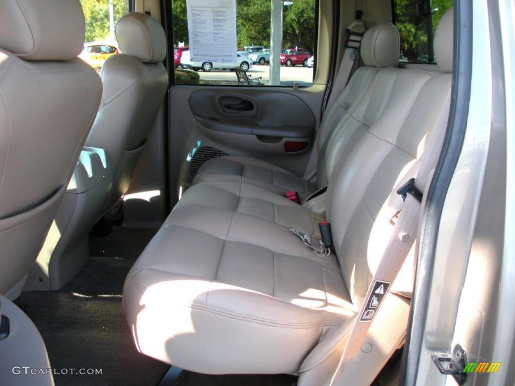 2001 F150 Lariat SuperCrew - Arizona Beige Metallic / Medium Parchment photo #15