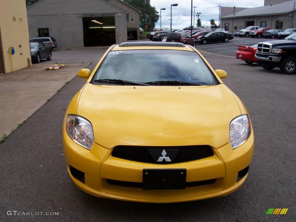 2009 Eclipse GS Coupe - Solar Satin Yellow / Dark Charcoal photo #4