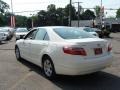 Super White - Camry LE Photo No. 5