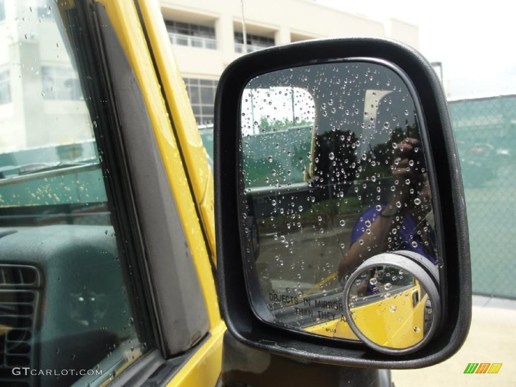 2004 Wrangler X 4x4 - Solar Yellow / Dark Slate Gray photo #19