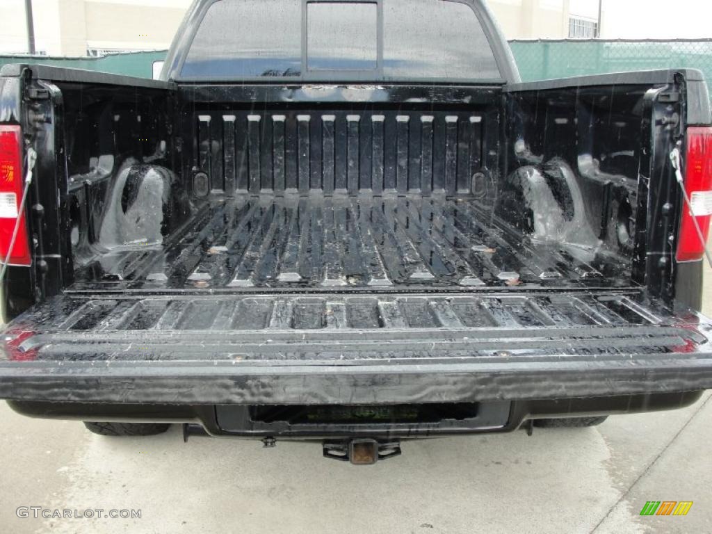 2004 F150 XL Regular Cab - Black / Dark Flint photo #35