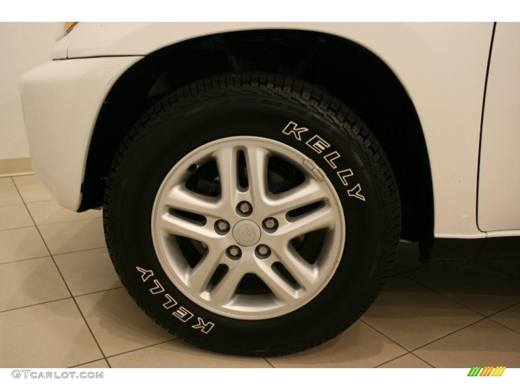 2003 RAV4  - Natural White / Taupe photo #19