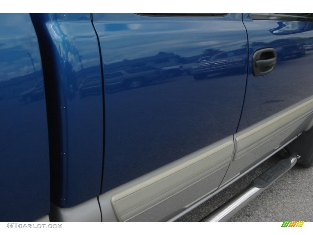 2004 Silverado 1500 Z71 Extended Cab 4x4 - Arrival Blue Metallic / Dark Charcoal photo #25