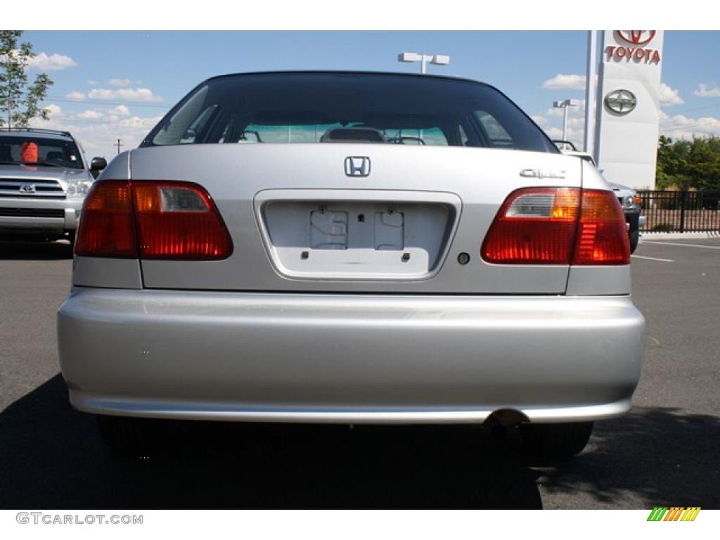 1999 Civic VP Sedan - Vogue Silver Metallic / Dark Gray photo #3