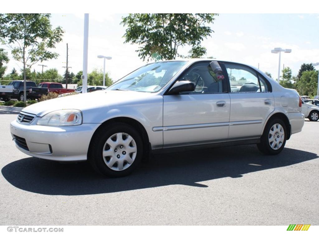 1999 Civic VP Sedan - Vogue Silver Metallic / Dark Gray photo #5