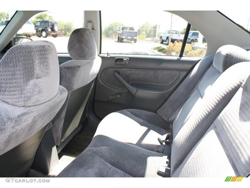 1999 Civic VP Sedan - Vogue Silver Metallic / Dark Gray photo #10