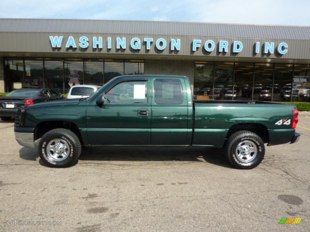 2003 Silverado 1500 LS Extended Cab 4x4 - Dark Green Metallic / Dark Charcoal photo #1